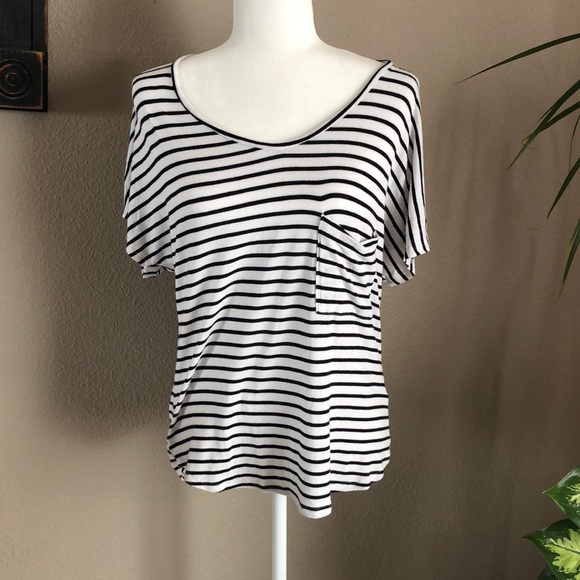 Love Tree Tops - 🔴 Striped Shirt w/ Pocket 🔴